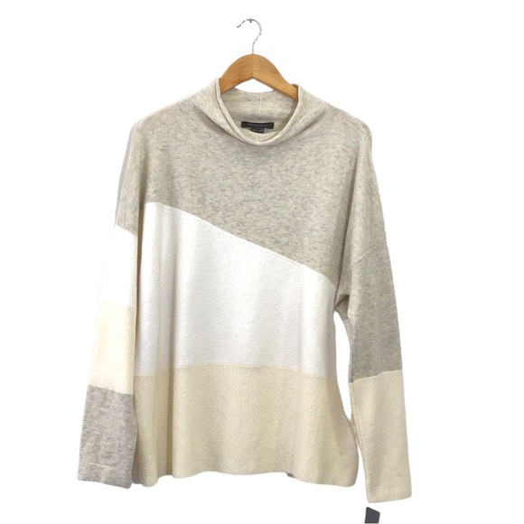 French Connection Sweaters - French Connection White Cream Ribbed Colorblock Turtleneck Sweater Top L